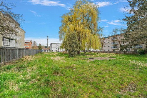 2566 Lewis St, Duncan, BC 