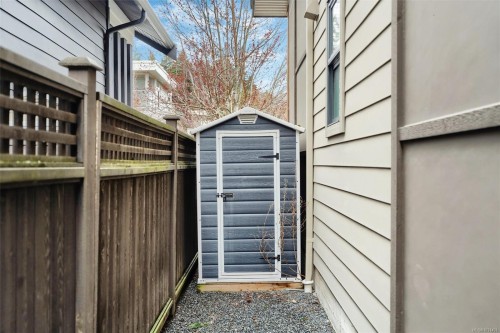 433 Regency Pl, Colwood, BC 
