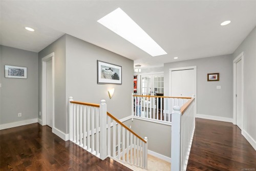 4008 Bow Rd, Saanich, BC 