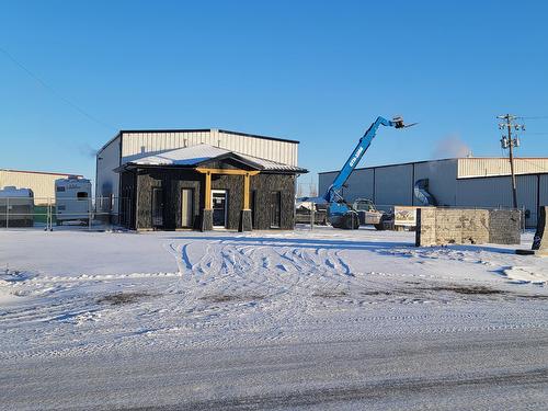 131  Yellowhead Road, Spruce Grove, AB 