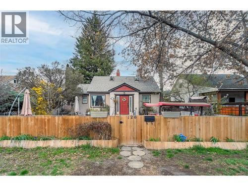 126 Bassett Street  Penticton, BC V2A 5W2