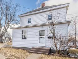 3 Davenport Road Sydney, NS B1P 2R2