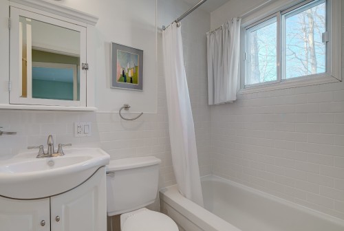 Salle de bains - 161C Rue Montcalm, Bromont, QC - Indoor Photo Showing Bathroom