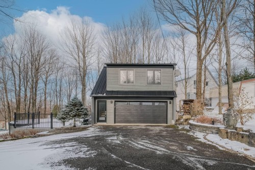 Façade - 161C Rue Montcalm, Bromont, QC - Outdoor