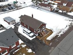 1305 Francis Street W Thunder Bay, ON P7E 4G2