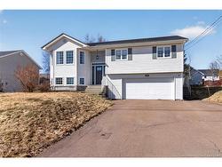 141 Gilbert-Finn  Dieppe, NB E1A 8B8