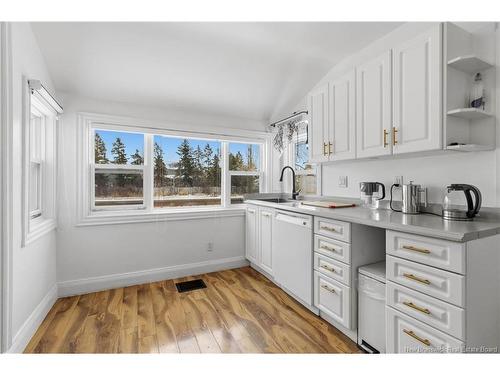 21 Kenmore Dr, Moncton, NB 