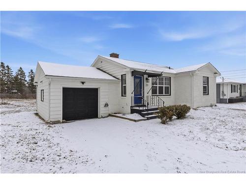 21 Kenmore Dr, Moncton, NB 