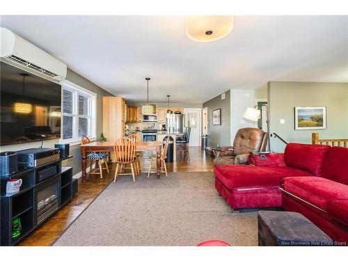 31 Saint Charles Crt, Upper Kingsclear, NB 