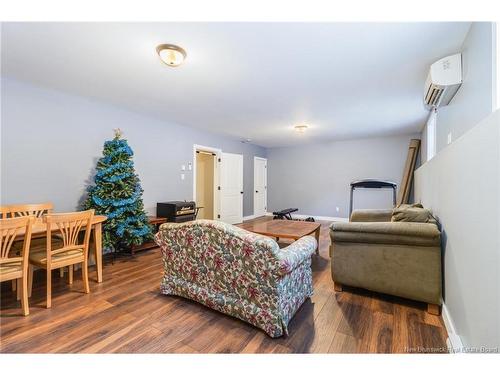 31 Saint Charles Crt, Upper Kingsclear, NB 