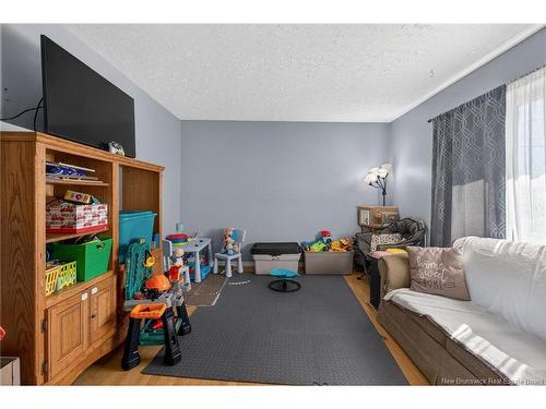 23 Pembroke St, Riverview, NB 