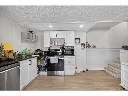 23 Pembroke St, Riverview, NB 