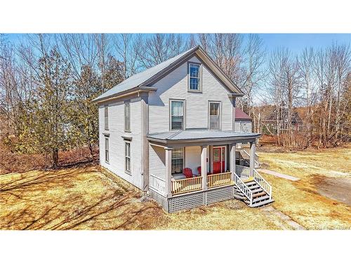 4 Elm St, Saint Stephen, NB 