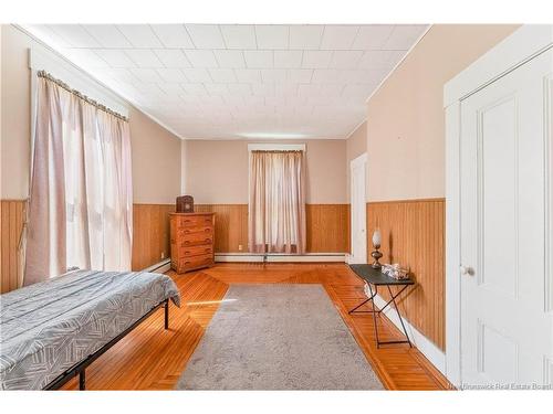 4 Elm St, Saint Stephen, NB 