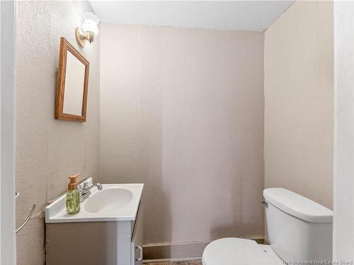 4 Elm St, Saint Stephen, NB 