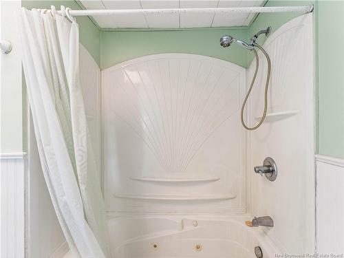 4 Elm St, Saint Stephen, NB 