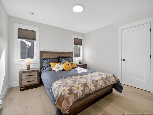 321 Falcon Dr, Moncton, NB 