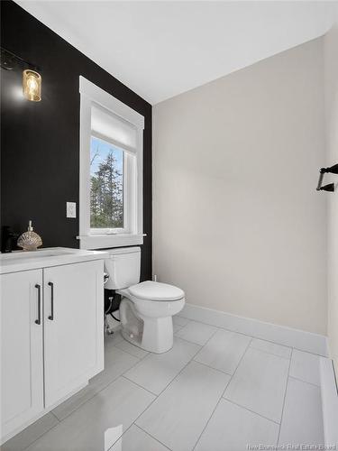 321 Falcon Dr, Moncton, NB 