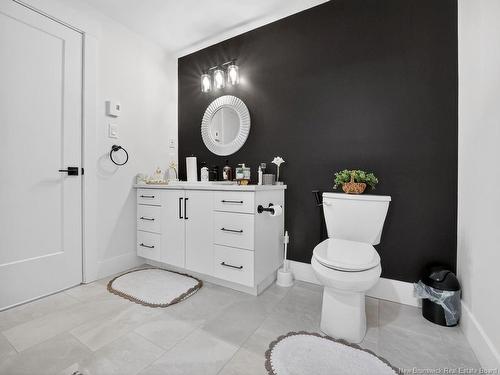 321 Falcon Dr, Moncton, NB 