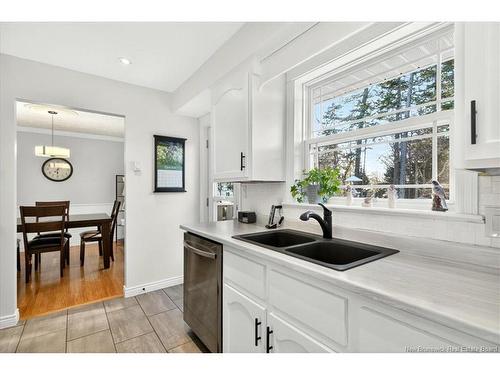 15 Lyman Dr, Quispamsis, NB 