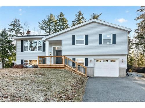 15 Lyman Dr, Quispamsis, NB 