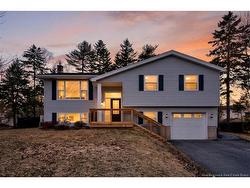 15 Lyman DR  Quispamsis, NB E2E 4L2