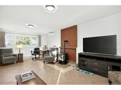 15 Lyman Dr, Quispamsis, NB 