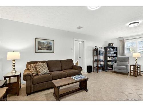 15 Lyman Dr, Quispamsis, NB 