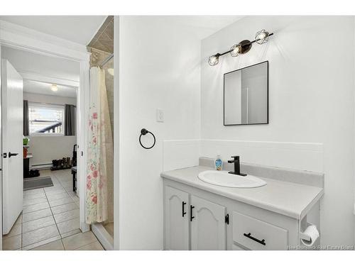 15 Lyman Dr, Quispamsis, NB 