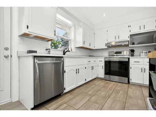 15 Lyman Dr, Quispamsis, NB 