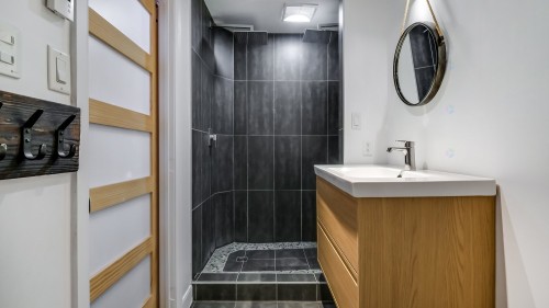 Salle de bains - 315 Rue Des Sables, Otterburn Park, QC - Indoor Photo Showing Bathroom