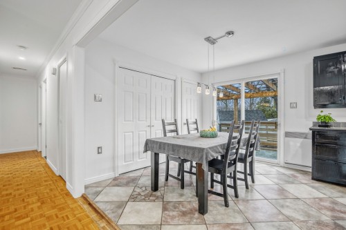 Salle à manger - 855 Rue Beauchemin, Beloeil, QC - Indoor Photo Showing Dining Room