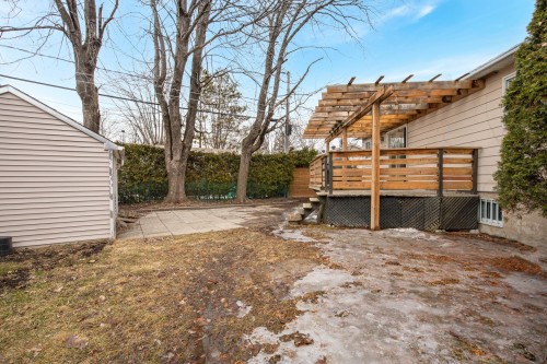Cour - 855 Rue Beauchemin, Beloeil, QC - Outdoor