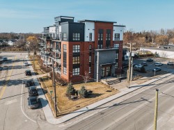 201-653 Boul. de l'Ange-Gardien  L'Assomption, QC J5W 1T1