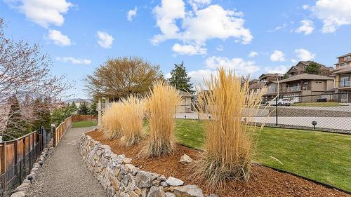 5190 Cobble Crescent, Kelowna, BC - Outdoor