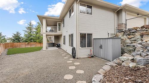 5190 Cobble Crescent, Kelowna, BC - Outdoor