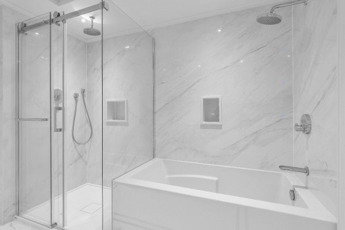 Salle de bains - 801-250 Av. Clarke, Westmount, QC - Indoor Photo Showing Bathroom