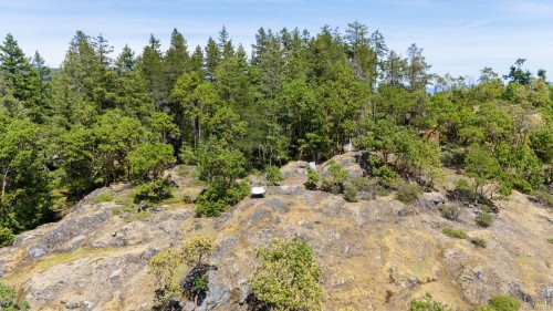 5876 Stoltze Rd, Duncan, BC 