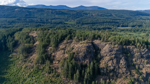 5876 Stoltze Rd, Duncan, BC 