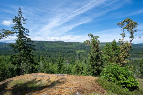 5876 Stoltze Rd, Duncan, BC 
