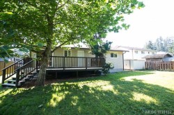 5829 Carmel Dr Duncan, BC V9L 4G9