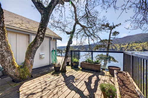 117 Morningside Rd, Salt Spring, BC 