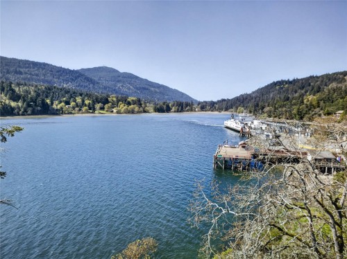117 Morningside Rd, Salt Spring, BC 