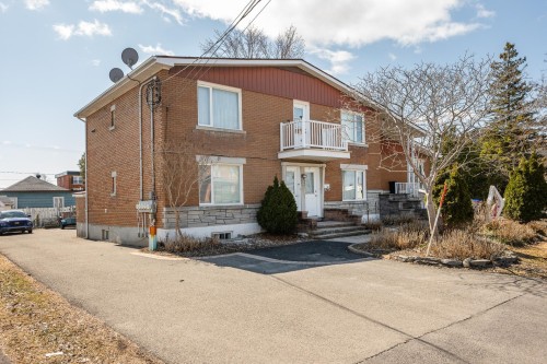 Façade - 640  - 644B Rue St-Joseph, Chambly, QC - Outdoor