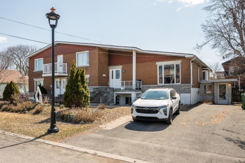 Façade - 640  - 644B Rue St-Joseph, Chambly, QC - Outdoor