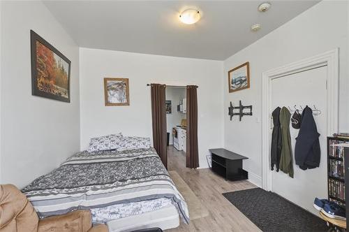 263 Magnus Ave, Winnipeg, MB 