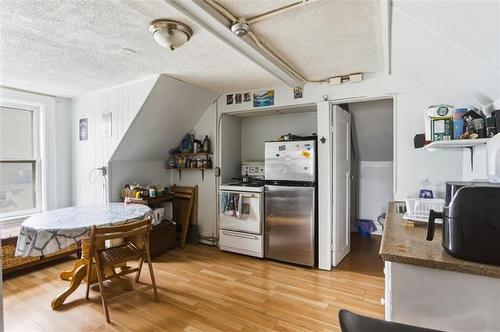 263 Magnus Ave, Winnipeg, MB 