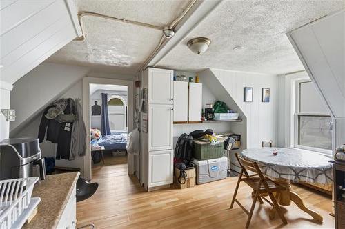 263 Magnus Ave, Winnipeg, MB 