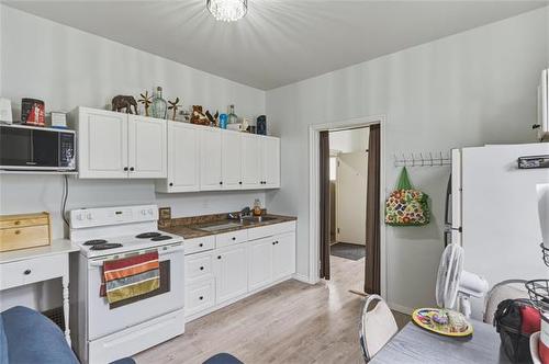 263 Magnus Ave, Winnipeg, MB 