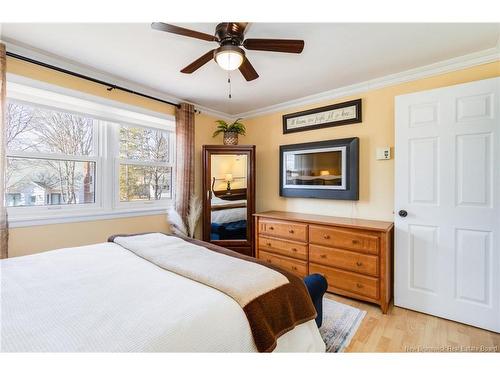 204 Willow Ave, Fredericton, NB 